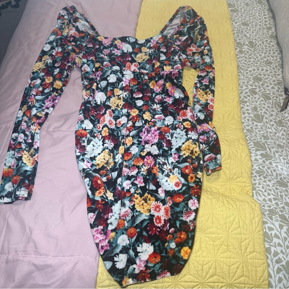 Wild Fable Women's Size M Long Sleeve Floral Velvet Ruched Bodycon Mini Dress